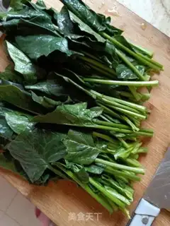 Make Spicy spinach step 0