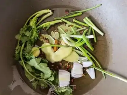 Make Champagne sauce step 4