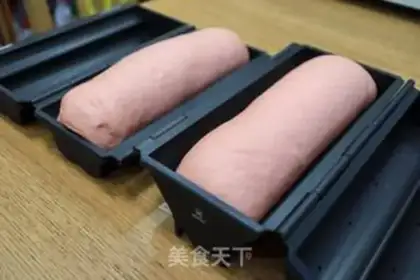 Make Bean flower toast step 10