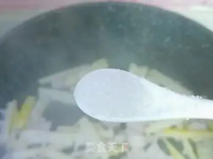 Make Spring fried meat step 6