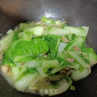 Make Toads, eggs, cabbage step 8