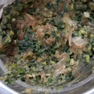 Make Cream shrimp, spinach step 4