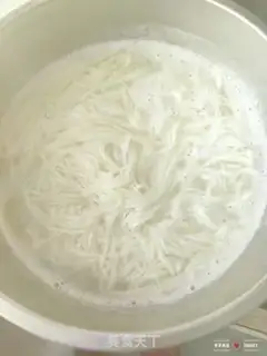 Make Pork noodles step 5