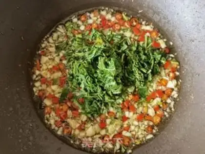 Make Garlic sauce step 8