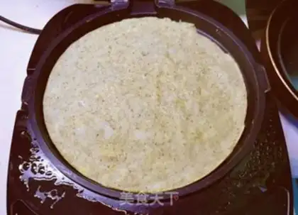 Make Eggs and bean rolls step 7