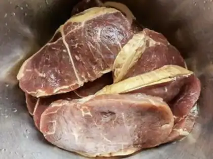 Make Spicy beef step 1