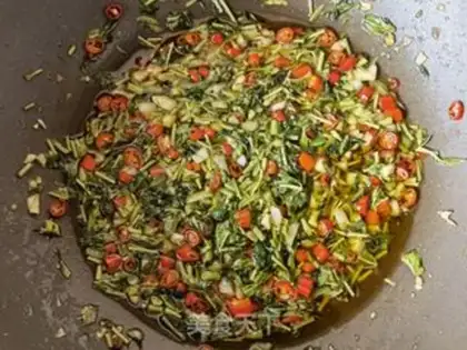 Make Garlic sauce step 11