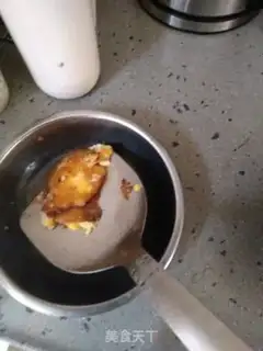 Make Fried eggs step 1