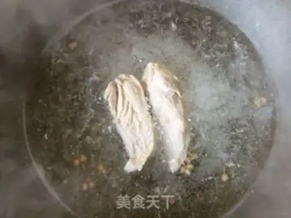 Make The spinach chicken gravy step 0