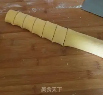 Make Pumpkin rolls step 8