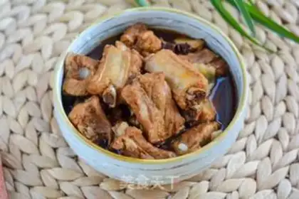 Make Soy sauce broth ribs step 7
