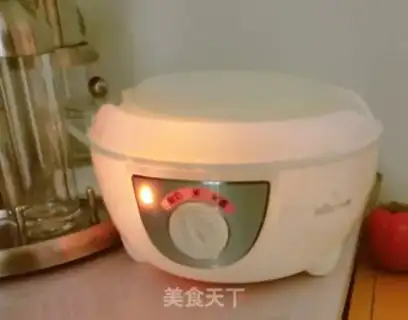 Make Strawberry nut yogurt step 4