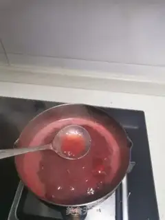 Make Homemade strawberry sauce step 3