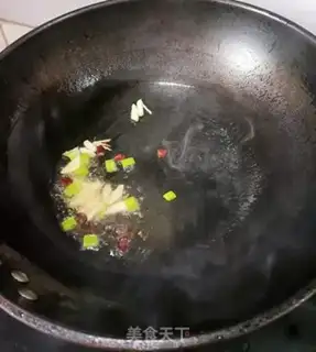 Make Autumn fried meat step 3