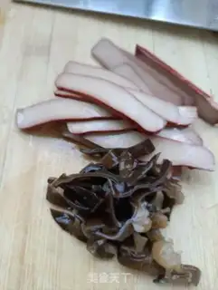 Make Eggs and noodles step 9