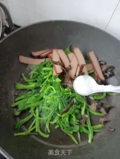 Make Eggs and noodles step 13