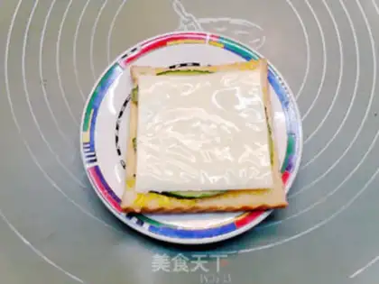 Make A pork cheese sandwich step 4