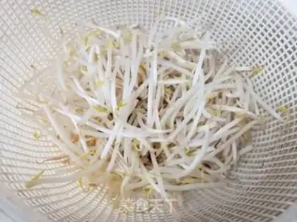 Make Soup sprouts step 1