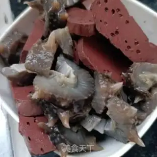 Make Soup of sea hog blood step 0