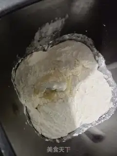 Make Tore bread with your hands step 2