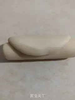 Make Tore bread with your hands step 6