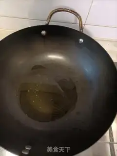 Make Eggs, fried beans step 3