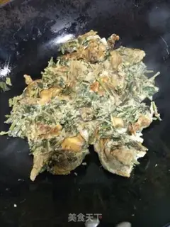Make Fried eggs with sprouts step 5