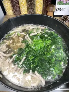 Make Spinach omelet soup step 8