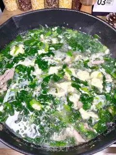 Make Spinach omelet soup step 10