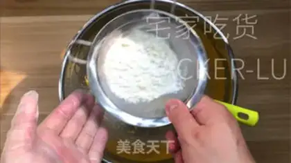 Make Strawberry rolls step 1