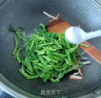 Make Spaghetti noodles step 11