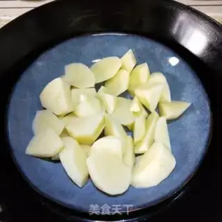Make Black pepper mashed potatoes step 1
