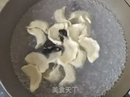 Make Noodle eggs, lumbar soup step 5