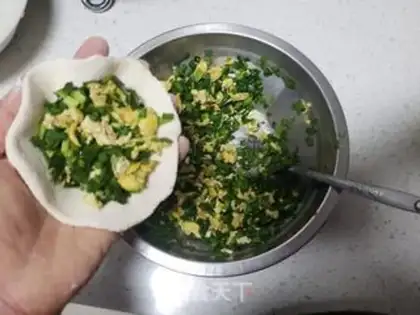 Make An egg box of celery step 9
