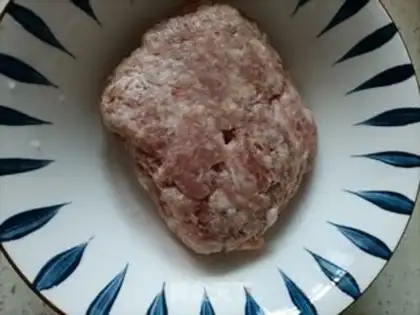 Make Shanghai Qingbong pork dumplings step 0