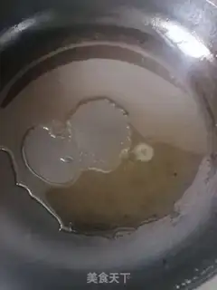 Make Scrambled eggs step 2