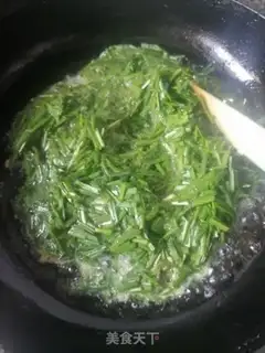 Make Scrambled eggs step 3