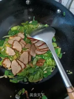 Make Pill pepper garlic and pork step 5