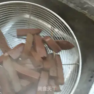 Make Noodles and pig blood step 7