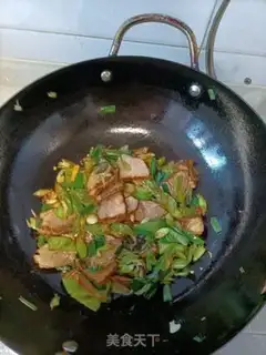 Make Pill pepper garlic and pork step 6