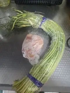 Make Garlic fried chicken step 0