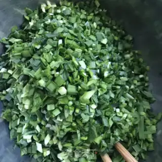 Make An egg box of celery step 2