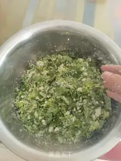 Make Celery pickles step 2