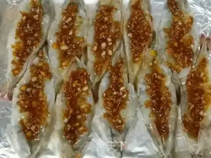 Make Garlic roasted shrimp step 4