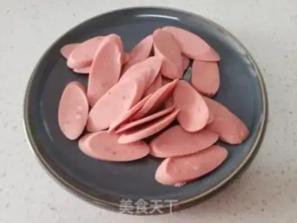 Make Wheat and ham sausage step 2