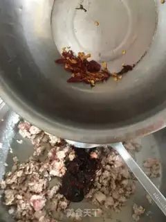 Make Onion ants on the tree step 6