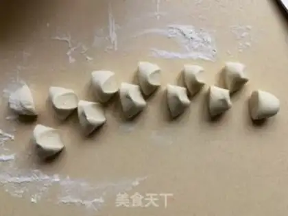 Make Noodle eggs and molybdenum step 16