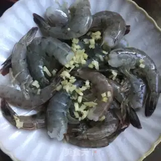 Make Shrimp tail step 2