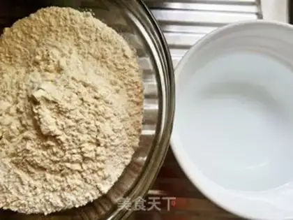 Make Beef pie buns step 0
