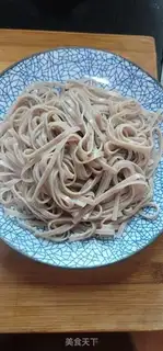 Make Scrambled meat sauce with black noodles step 5